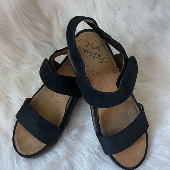 Natural Soul Kaila black faux suede wedge sandals with Velcro straps size 10M - Picture 9 of 9